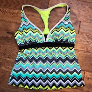 Zero Xposur chevron tankini top size 12